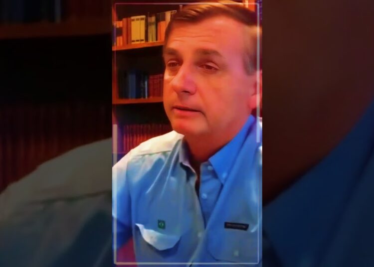 Zezé causa polêmica ao exibir camiseta de apoio a