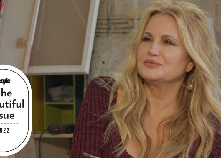 Jennifer Coolidge Says “Being Really Good Looking Is Overrated” | PEOPLE