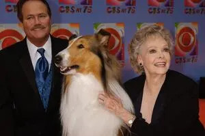 June Lockhart, amada figura materna de 'Lassie' e 'Lost In Space', morre aos 100 anos