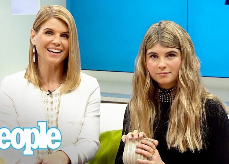 Lori Loughlin Daughter Says Mom Is Embarrassing To Be Out In Public With | People NOW | People