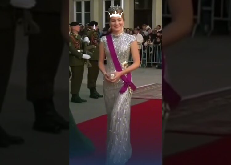 Princesa Isabel da Bélgica#princesa #realezaBelga #realeza #próximamonarca