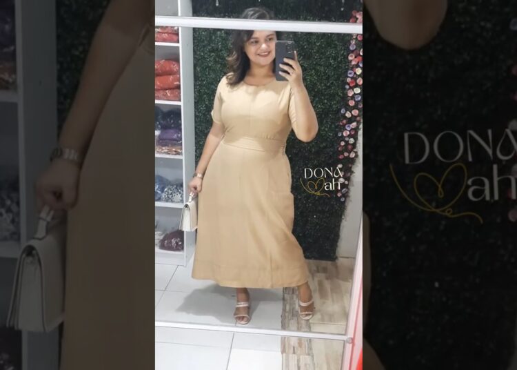 vestido elegante #bege #sofisticado #moda #modacenter #shortsbrasil #rels #realeza #mulhereselegant