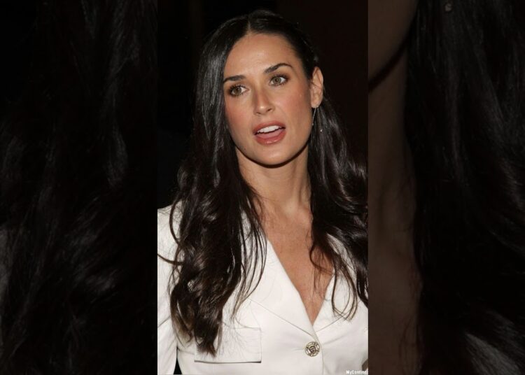 Demi Moore Looks So Different Now
