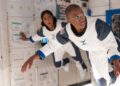 9-1-1 Star provoca o que se segue após a história do espaço de Hen e Athena
