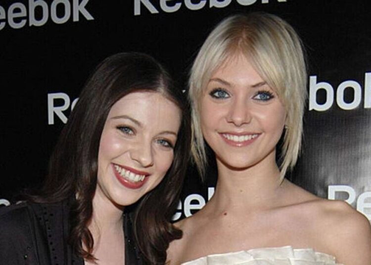 A co-estrela de Michelle Trachtenberg em Gossip Girl escreve um tributo emocionante – Celebrity News – Entretenimento