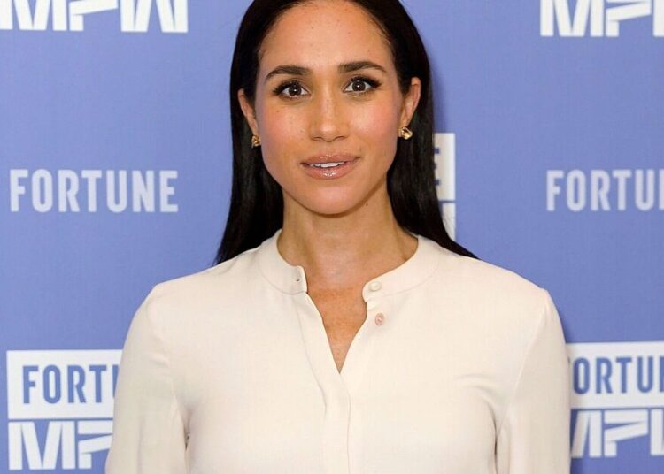 A favorabilidade de Meghan Markle cai apesar do renovado impulso de charme público – Celebrity News – Entretenimento