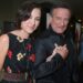 A filha de Robin Williams, Zelda, nos vídeos da IA do pai