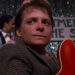 A guitarra de volta para o futuro de Michael J. Fox está desaparecida há décadas, e a história por trás do famoso item perdido merece seu próprio documentário