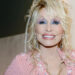 A irmã de Dolly Parton diz ‘Eu não queria assustar ninguém’ depois que o post de oração preocupa os fãs