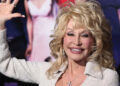 A irmã de Dolly Parton pede desculpas por preocupar os fãs com a saúde da cantora