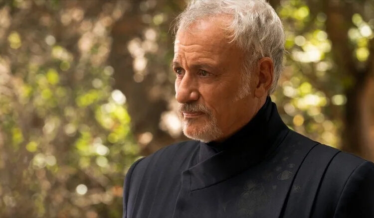 A verdadeira razão pela qual John De Lancie foi escalado como Q em Star Trek: a próxima geração