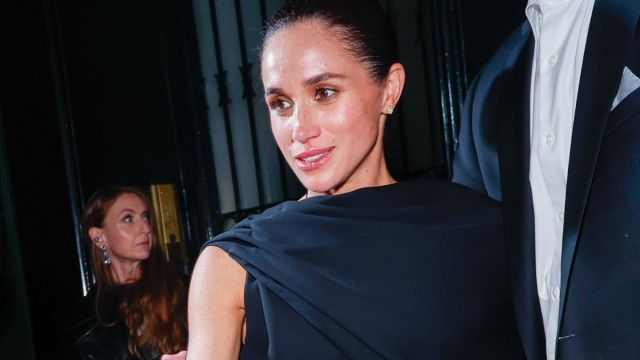 A viagem de Meghan Markle a Paris fez parte de um plano maior, afirma o especialista