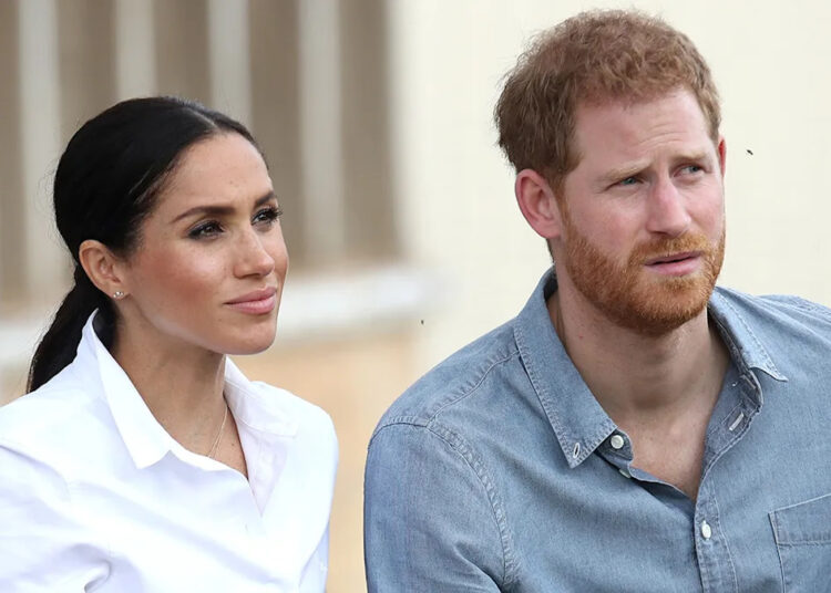 A vida privada de Harry e Meghan supostamente está no gelo, já que fontes afirmam que há 'pouca intimidade entre' eles - ele é 'muito autoconsciente'
