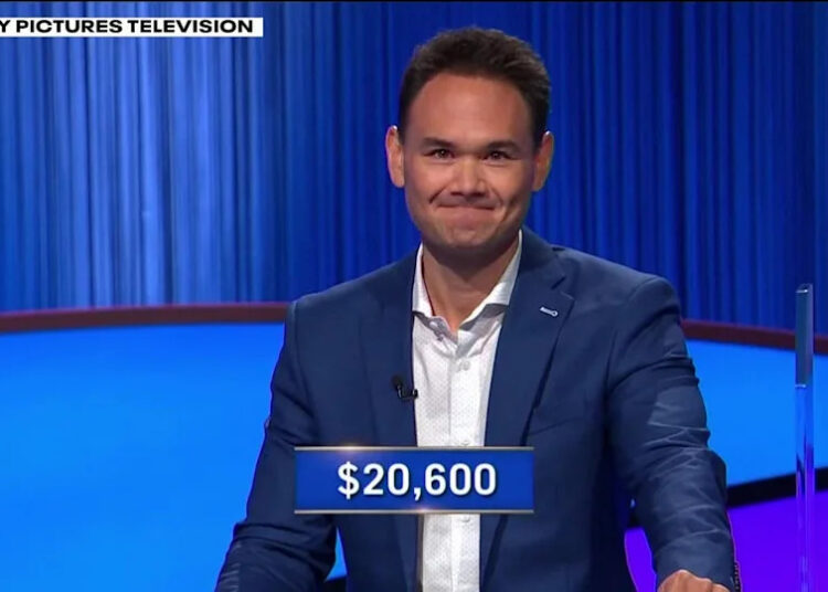 Aaron Levine, da FOX 13, vence Jeopardy consecutivo! episódios