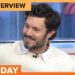 Adam Brody em 'Desafios' para Joanne e Noah em Ninguém Quer Esta 2ª Temporada