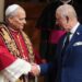 Adoração da realeza com o Papa no Vaticano | The Arkansas Democrat-Gazette