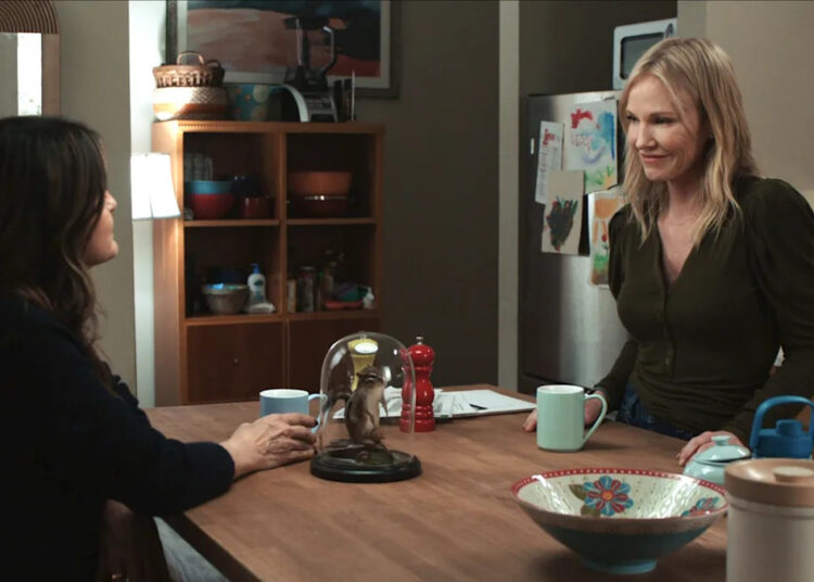 Agora que Rollins do SVU está de volta, Kelli Giddish está em campanha por outro retorno à sala do esquadrão