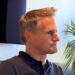 Apple Music VP Talks AirPods Design, Recursos e provoca novos acessórios Beats