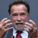 Arnold Schwarzenegger usou 'sexo' como ferramenta para vender musculação para pessoas