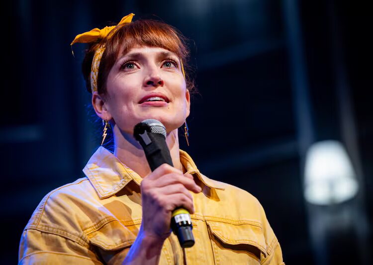 Artist Jenedy Paige talks ‘American Ninja Warrior,’ Strong Women Experience – Deseret News