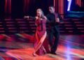 Atriz de 'The Parent Trap' de Atlanta iluminando o salão de baile 'Dancing with the Stars'