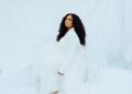 BRI BABINEAUX PARECE TERCEIRO Nº 1 HIT COM “CONFIANÇA” À medida que a nova música chega: Notícias: Jubileecast