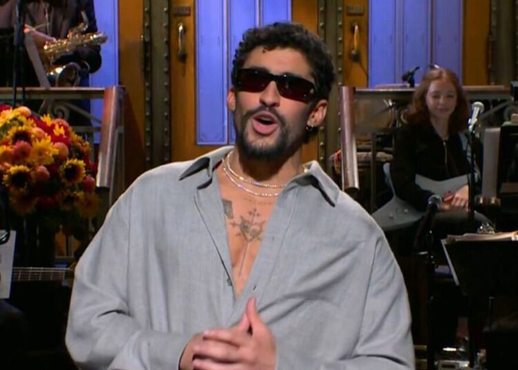 Bad Bunny bate no Fox News com o épico Donald Trump Dig On SNL - Celebrity News - entretenimento