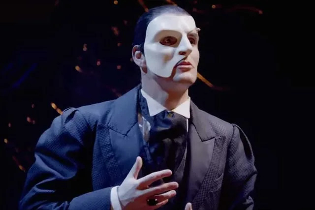 Ben Lewis, ator de "Phantom of the Opera" e sua sequência, morre aos 46