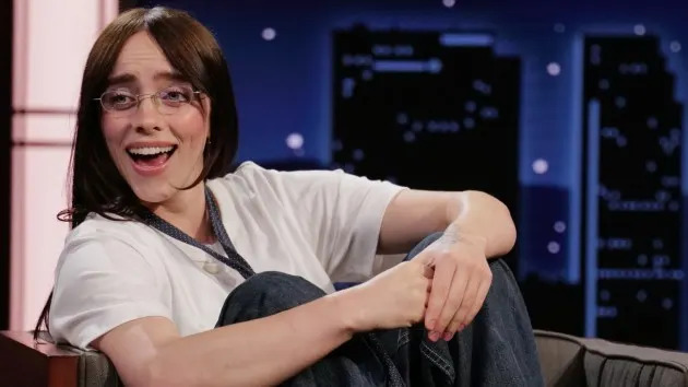 Billie Eilish dá detalhes sobre projeto misterioso em 3D com James Cameron