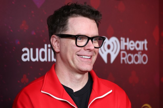 Bobby Bones discorda dos comentários de Hilaria Baldwin sobre a eliminação do DWTS