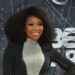 Brandy sofre desidratação e interrompe show em Chicago