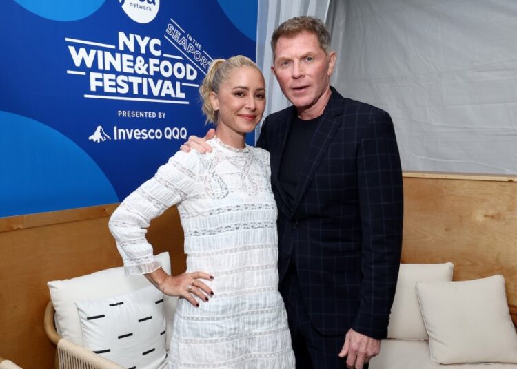 Brooke Williamson fala sobre o anel 'pensativo' de Bobby Flay