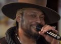 Celebridades reagem à morte de D'Angelo aos 51 anos