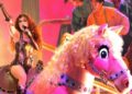 Chappell Roan conta ao executivo musical que criticou seu discurso no Grammy para Pony Up