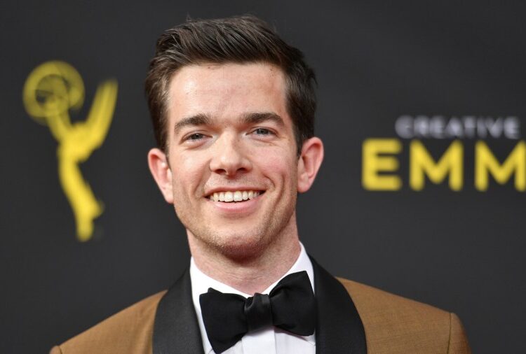 Comediante John Mulaney vindo para Nova Orleans