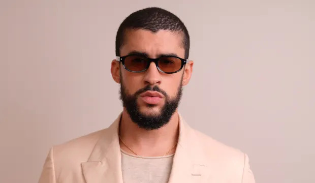 Controvérsia do Super Bowl, 'Kpop Demon Hunters' e mais momentos para Bad Bunny