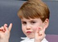 Cuidado, príncipe Louis - temos outro real que rouba a cena