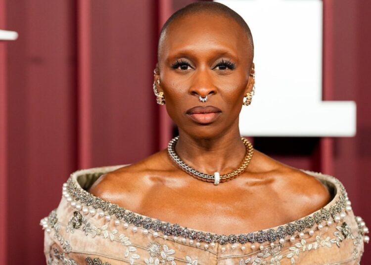 Cynthia Erivo revela por que raspa a cabeça – NBC Boston