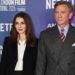 Daniel Craig e sua esposa Rachel Weisz levam um encontro noturno para o tapete vermelho em uma aparência rara