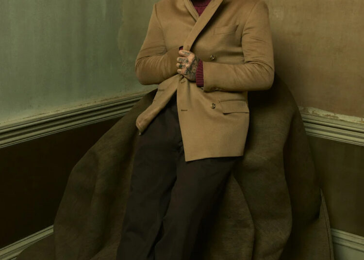 David Beckham abraça as estações mudando na campanha do New Boss x Beckham