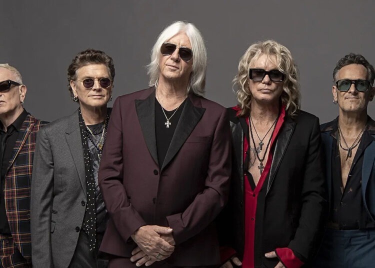 Def Leppard para ser homenageado com Star em Hollywood Walk of Fame