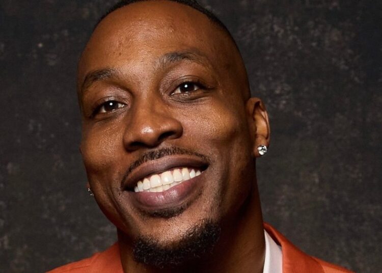 Dwight Howard assina com o Innovative Artists Entertainment
