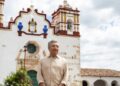 Em 'The Reluctant Traveller', Eugene Levy encontra a realeza e finalmente explora o Canadá