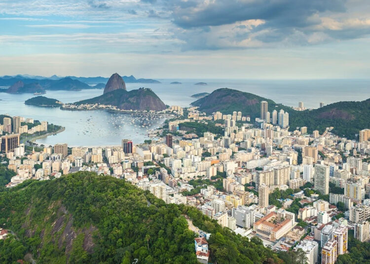 Encontre a batida do Samba do Rio nesta nova trilha de música urbana