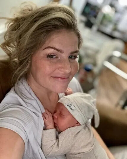 Erin Bates compartilha uma atualização positiva de saúde após questões médicas pós-nascimento