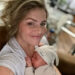 Erin Bates compartilha uma atualização positiva de saúde após questões médicas pós-nascimento