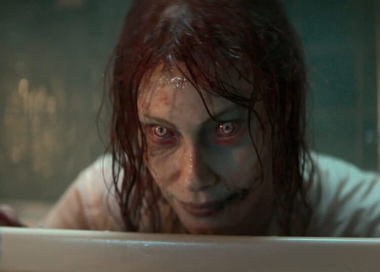 Evil Dead Burn termina as filmagens com vídeo brutal no Twitter