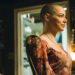 Fique careca para ver “Bugonia”! A última novidade de Emma Stone a realizar uma exibição especial para quem deseja raspar a cabeça