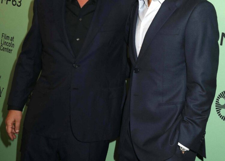 George Clooney 'Susceptível para conseguir seu ego machucado' em meio a 'Jay Kelly' Costar Adam Sandler Louvor - Globe Magazine