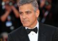 George Clooney queria dar a seus gêmeos uma 'agitação justa na vida', então ele se mudou com sua família para uma fazenda na França, onde ninguém se importa se você é famoso